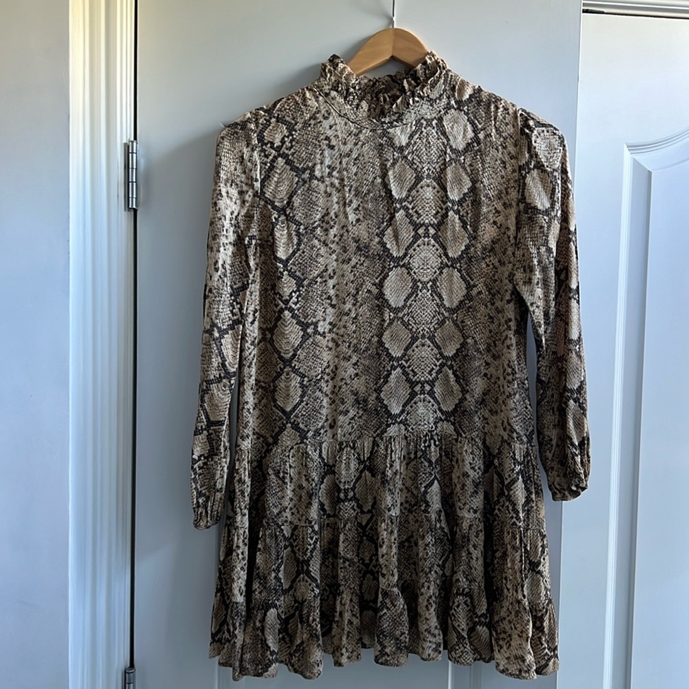 Zara women’s snakeskin print dress size XS
